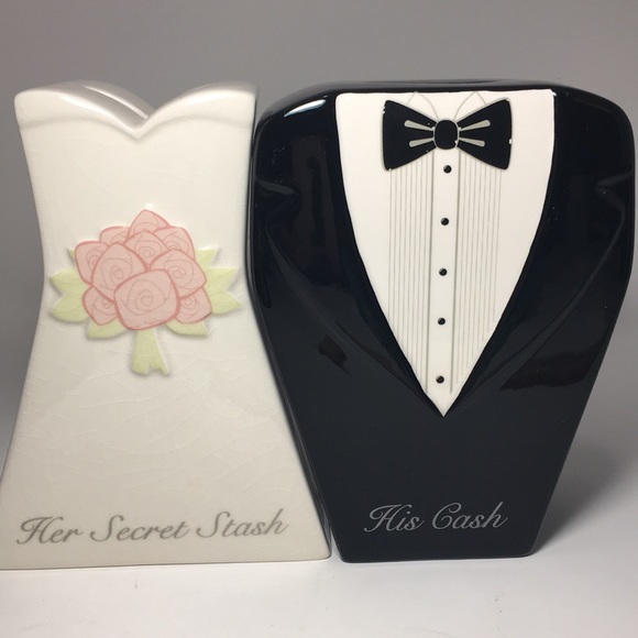 Bride and groom banks coin set - Picture 1 of 7